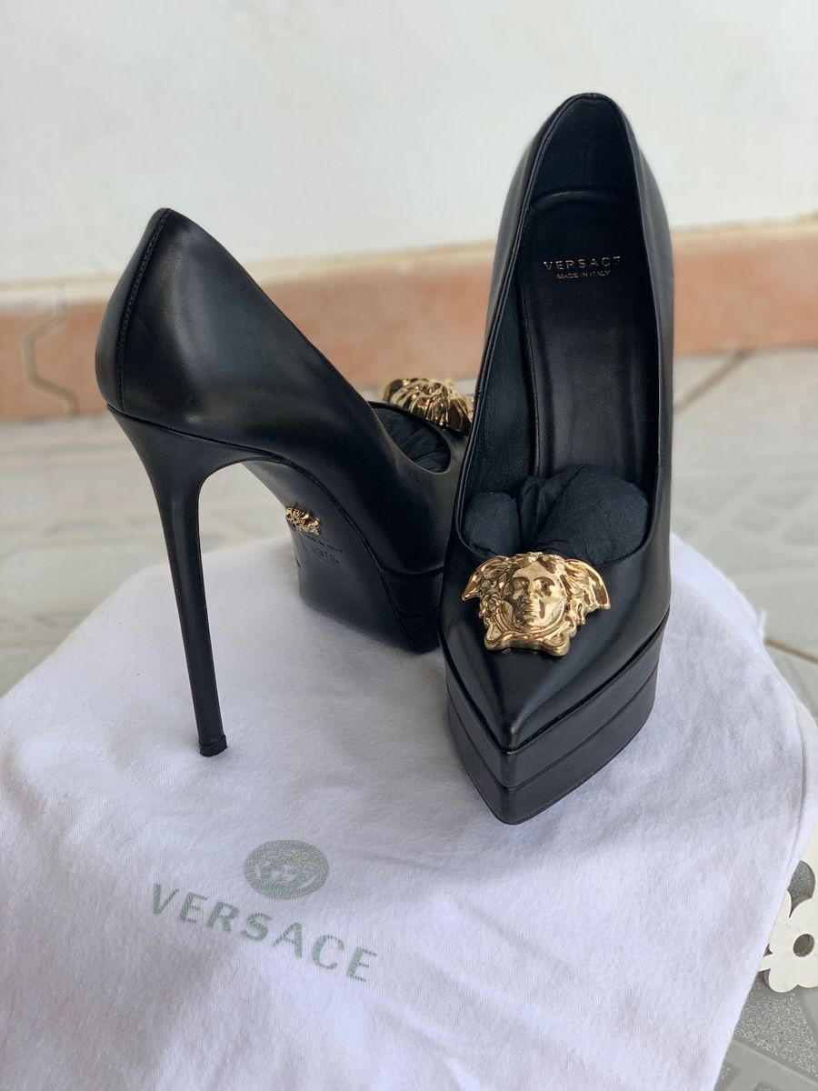 versace sapatos