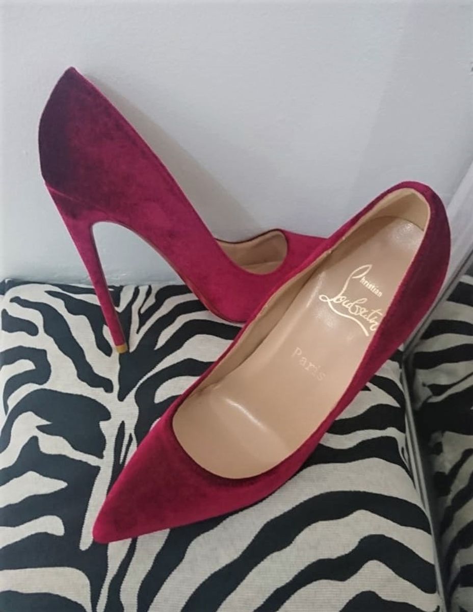 scarpin vinho veludo