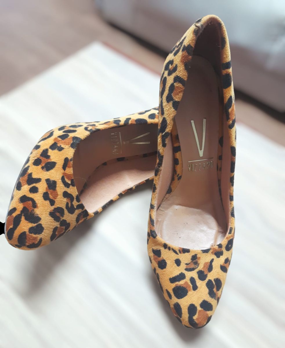 Scarpin vizzano animal hot sale print veludo onça