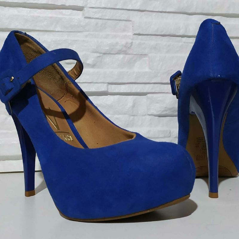 Sapato boneca hot sale azul royal