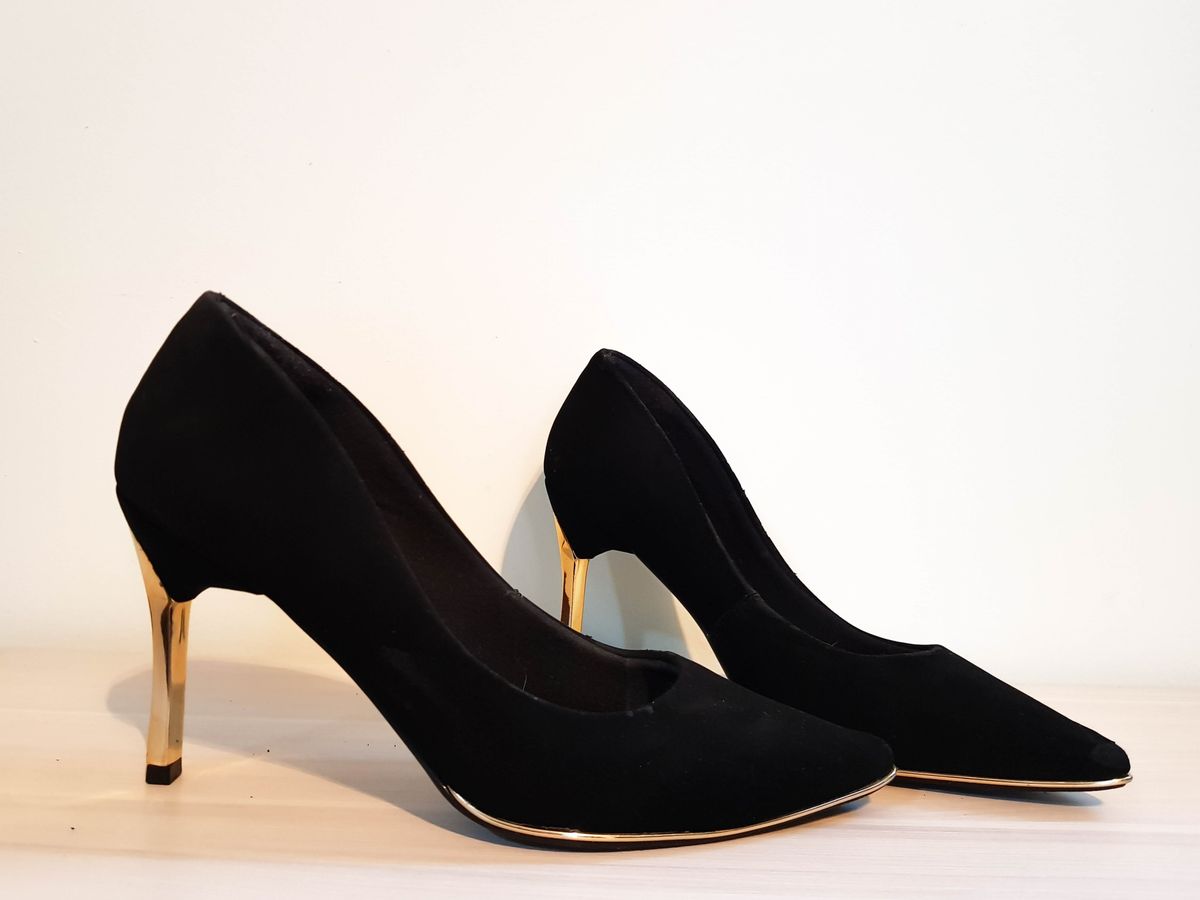 scarpin vizzano preto camurça