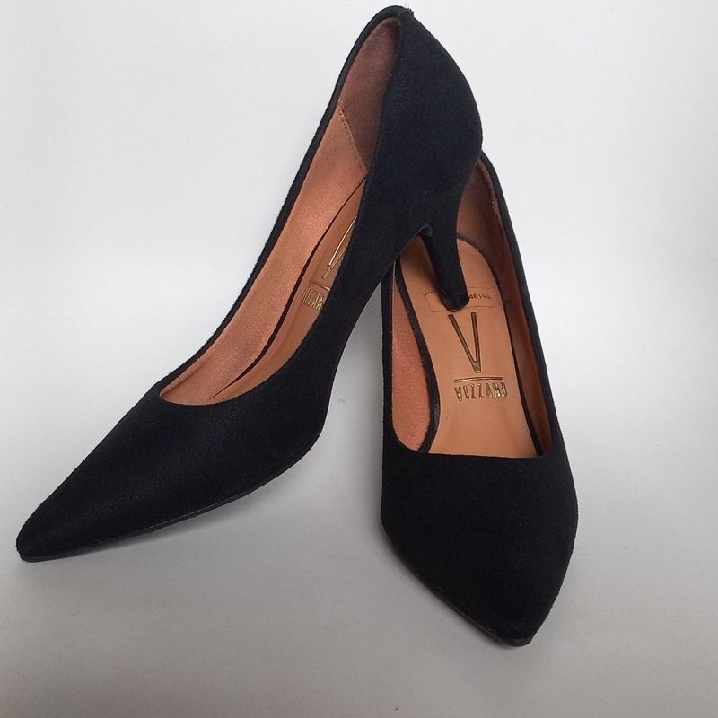 Scarpin vizzano veludo store preto