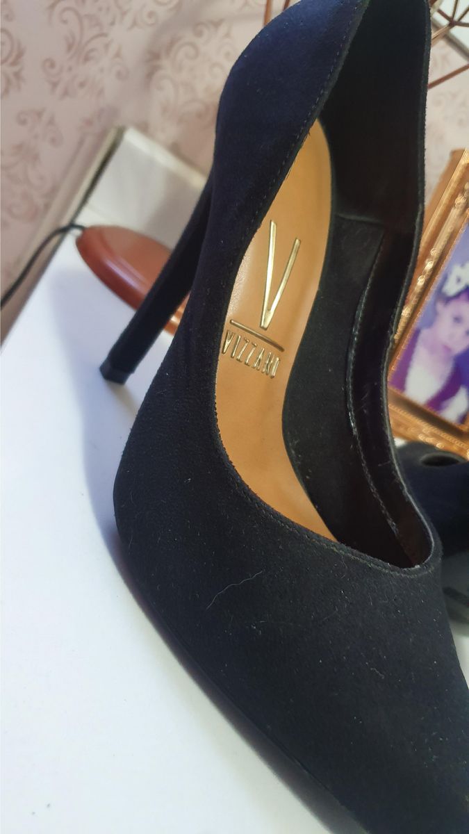 scarpin vizzano veludo preto
