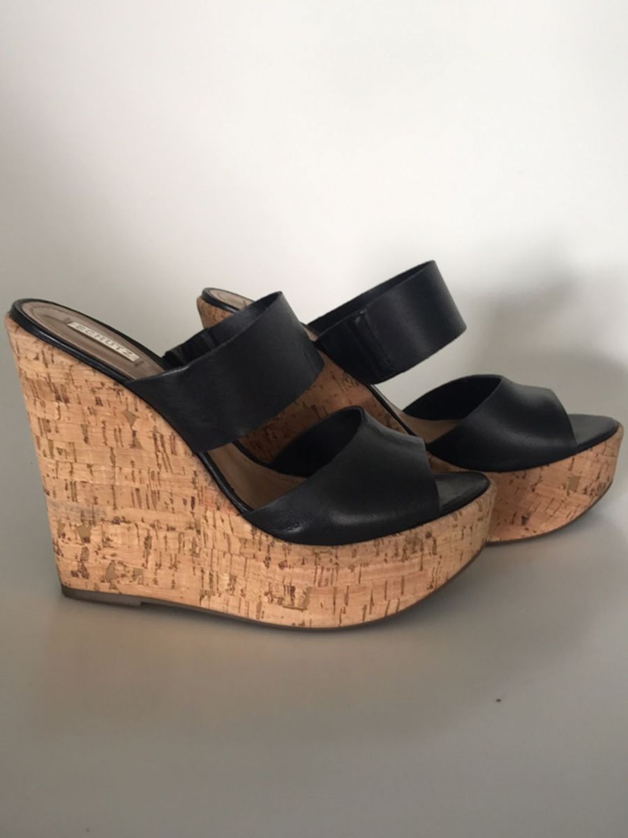 tamanco anabela schutz