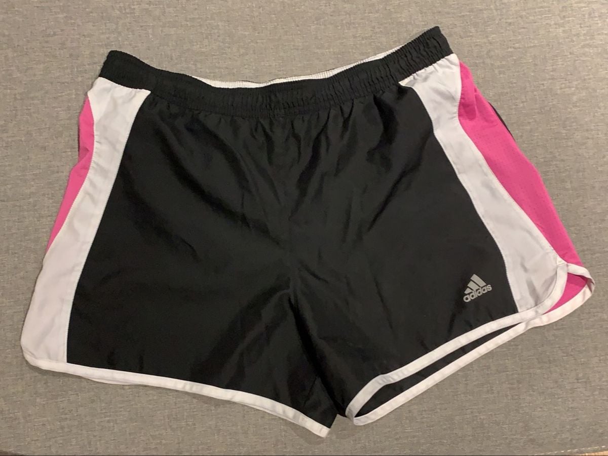 conjunto adidas feminino academia