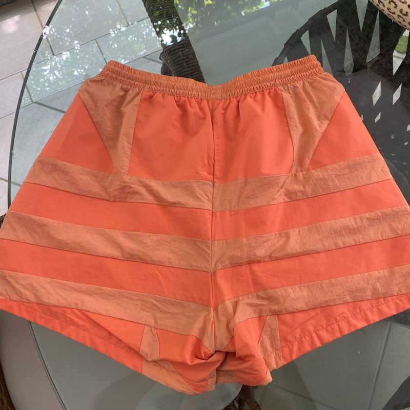 Short hotsell adidas veludo