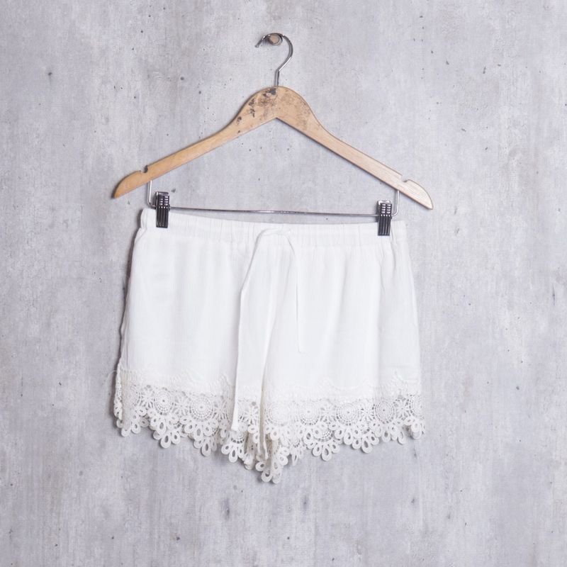 Short Branco com Renda Forever 21, Shorts Feminino Forever-21 Usado  79473473