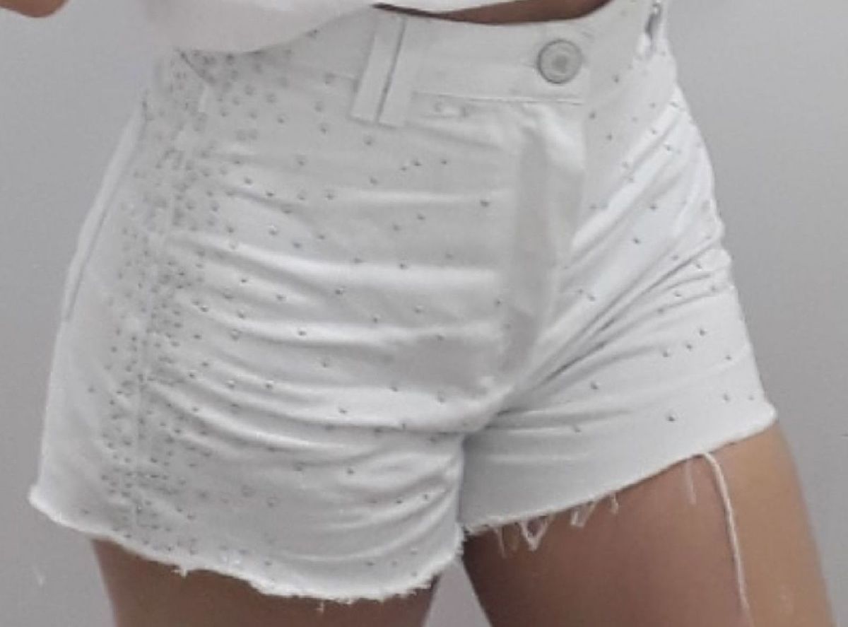 short cos alto branco