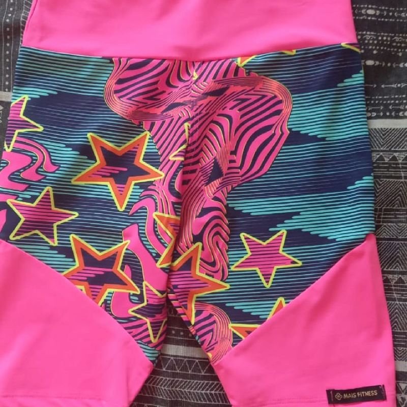 Short Academia Feminino Estampado e Cores