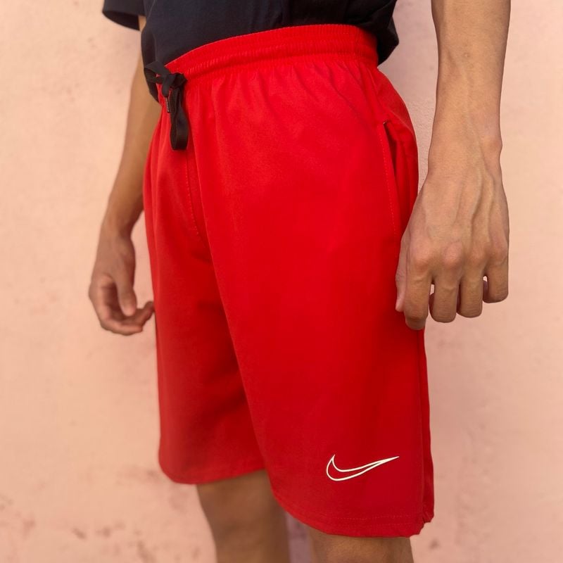 Bermuda store elastano nike