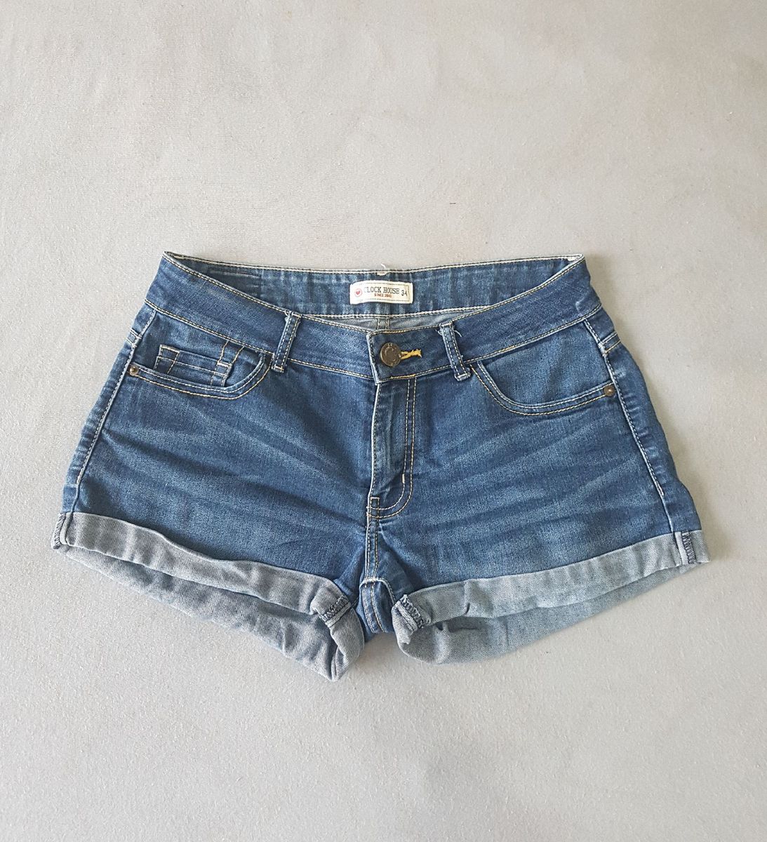 short cintura baixa jeans