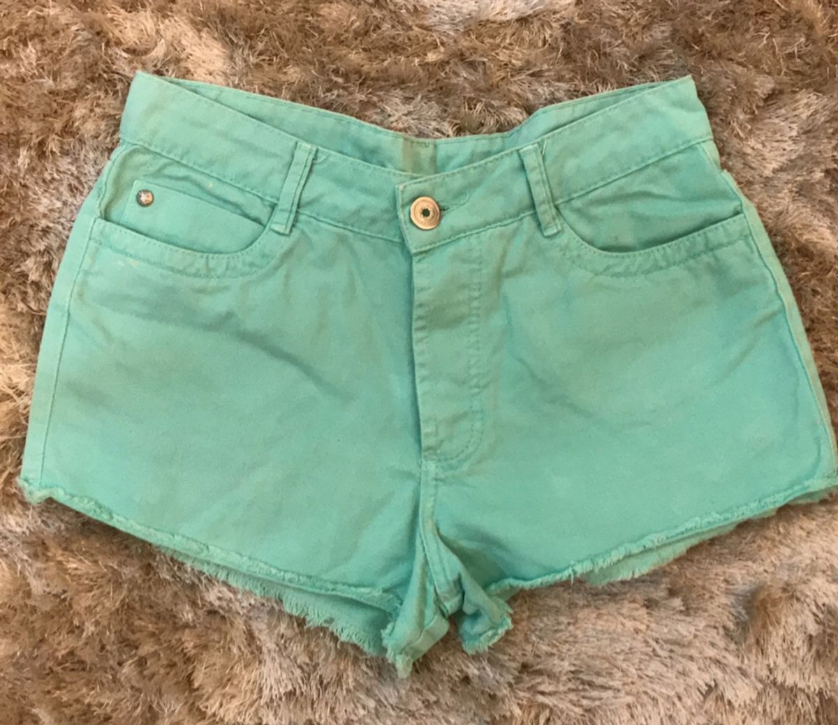 short jeans colorido feminino