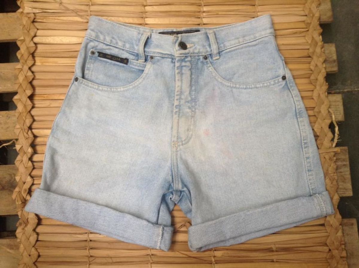 shorts jeans vintage e de cós alto