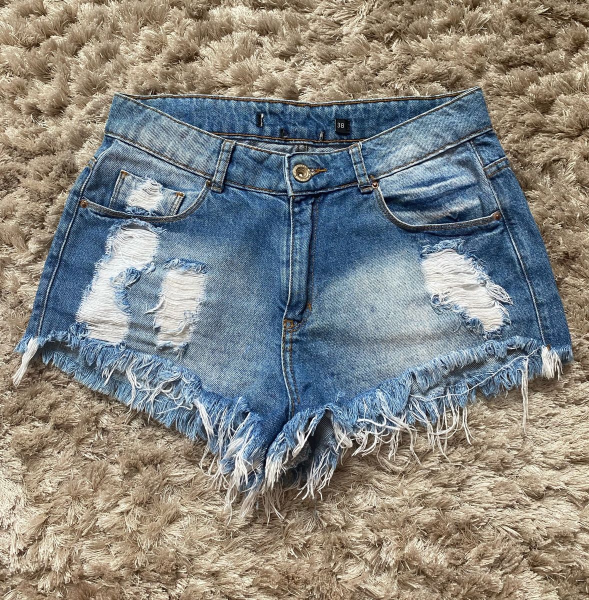 short jeans detonado