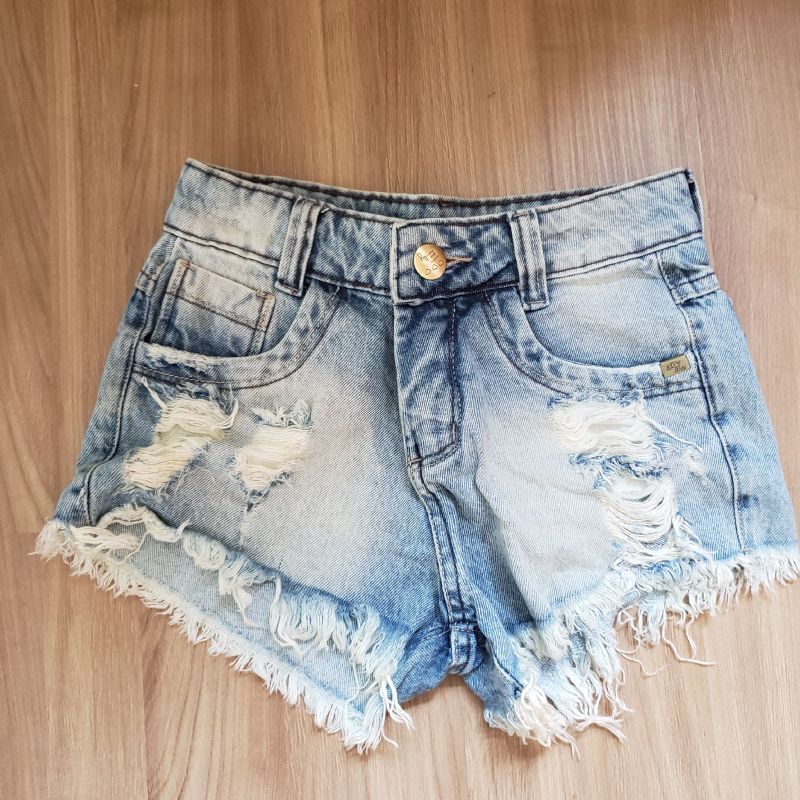 https://photos.enjoei.com.br/short-jeans-infantil-lindo-demais-49887047/800x800/czM6Ly9waG90b3MuZW5qb2VpLmNvbS5ici9wcm9kdWN0cy82NzU0NTM5LzE0NDBkZTk5ZjU0Y2NmNTIyNmE2YzE2ZWJiZTEyZDY2LmpwZw