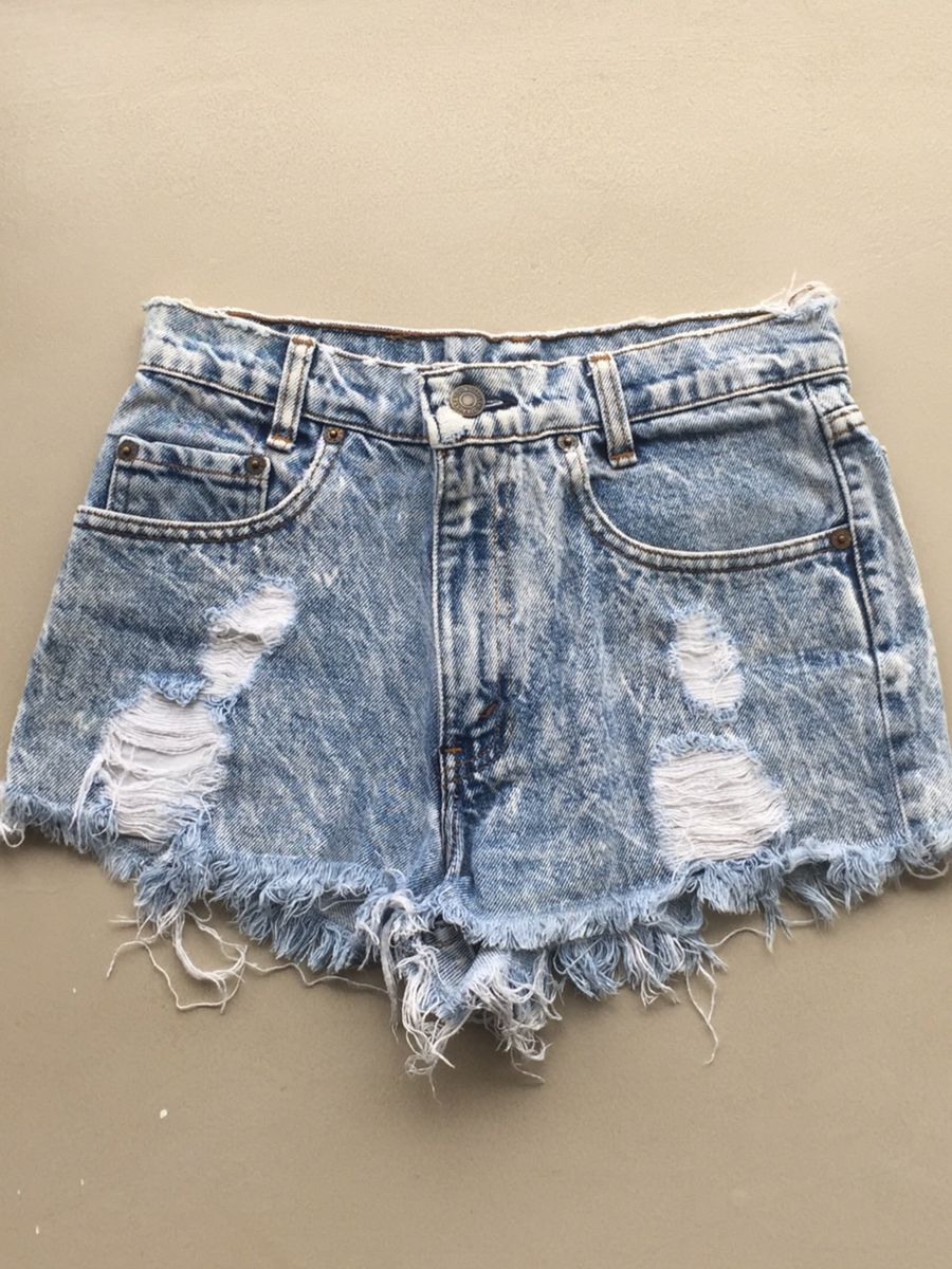 short jeans levis