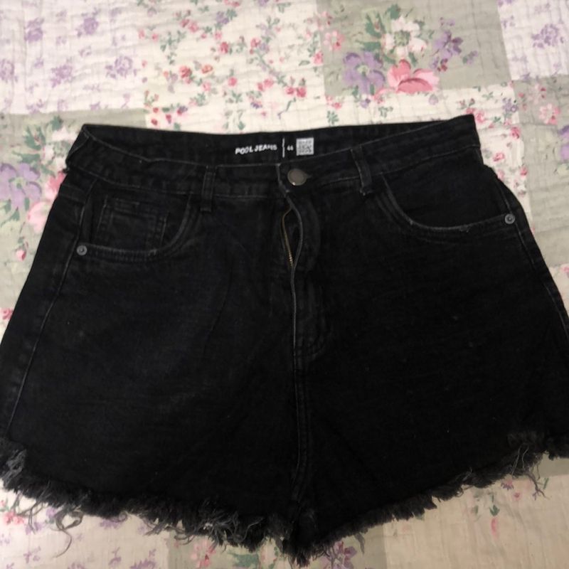 Short jeans hot sale preto riachuelo