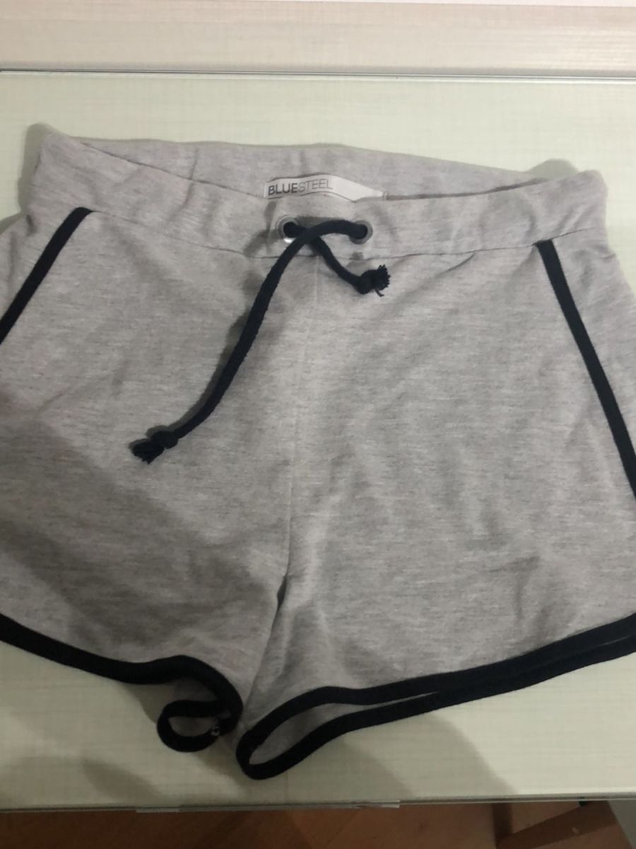 short moletom cinza feminino