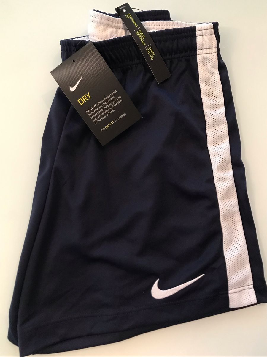 nike standard fit short