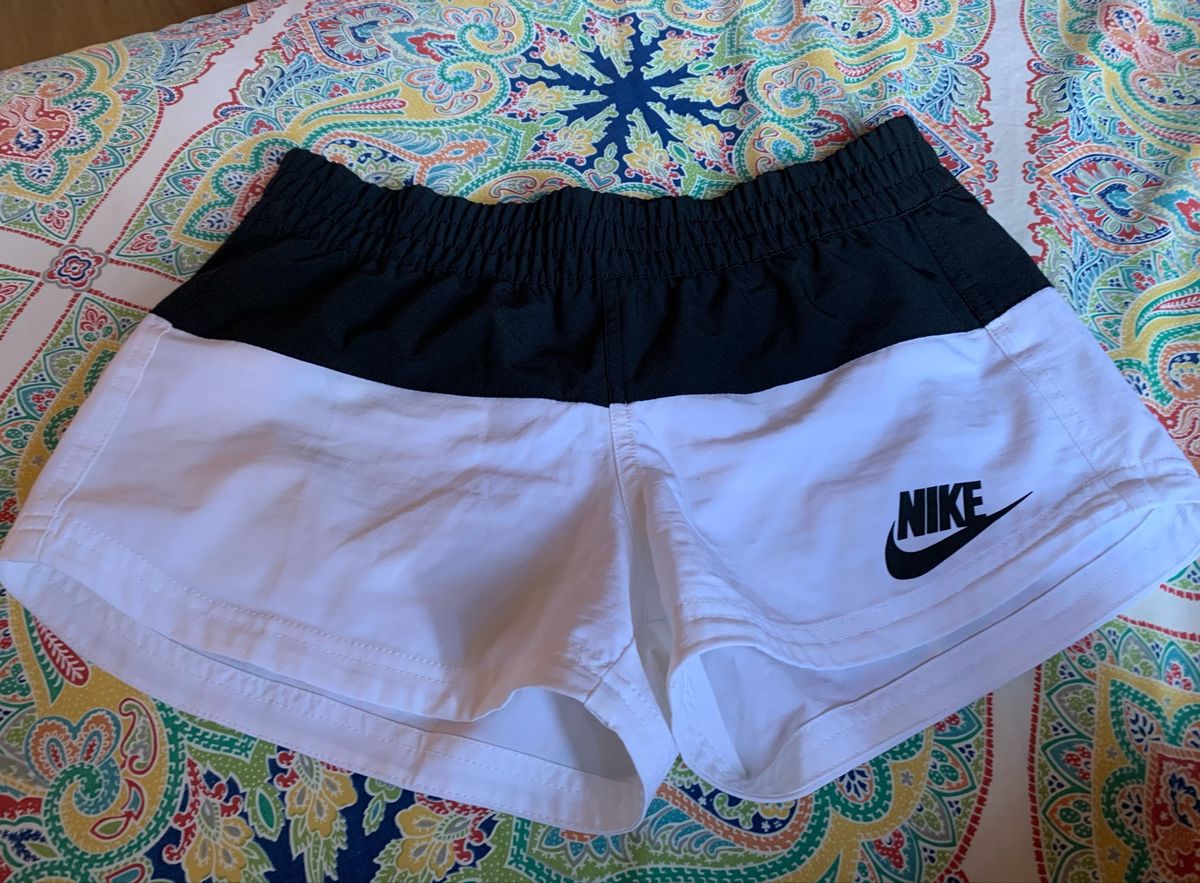 Short nike branco hot sale feminino