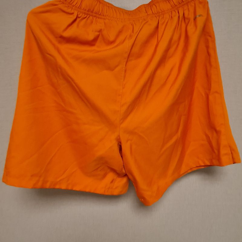 Coral store nike shorts