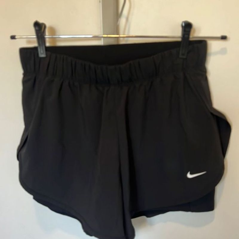 Shorts Nike Dri-Fit Tempo Feminino - Compre Agora