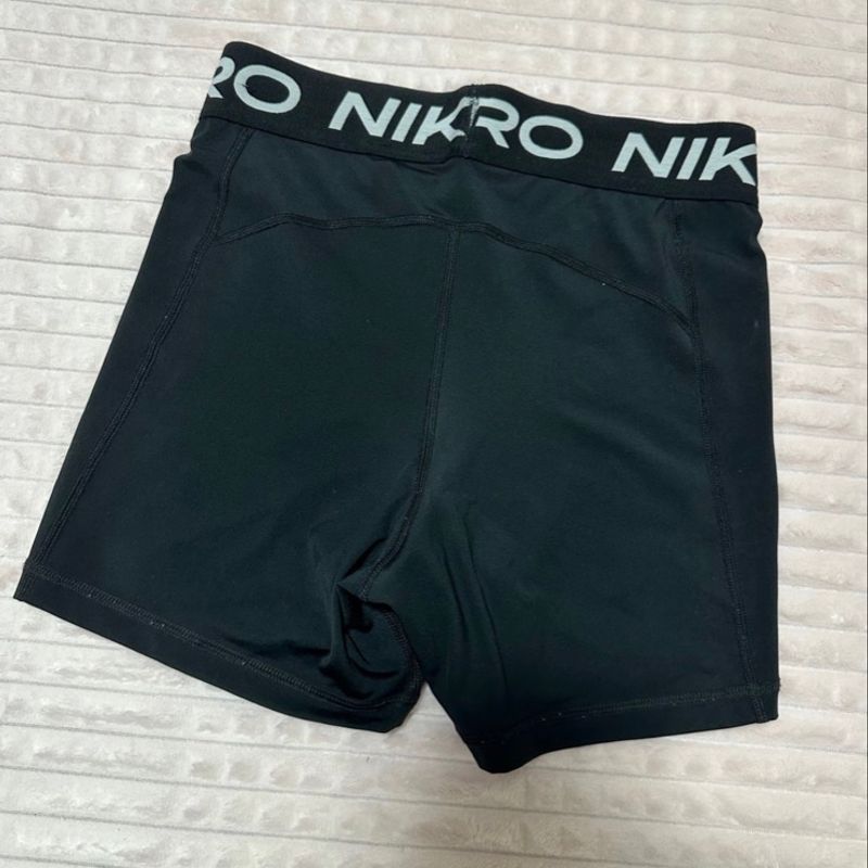 Next nike best sale pro shorts