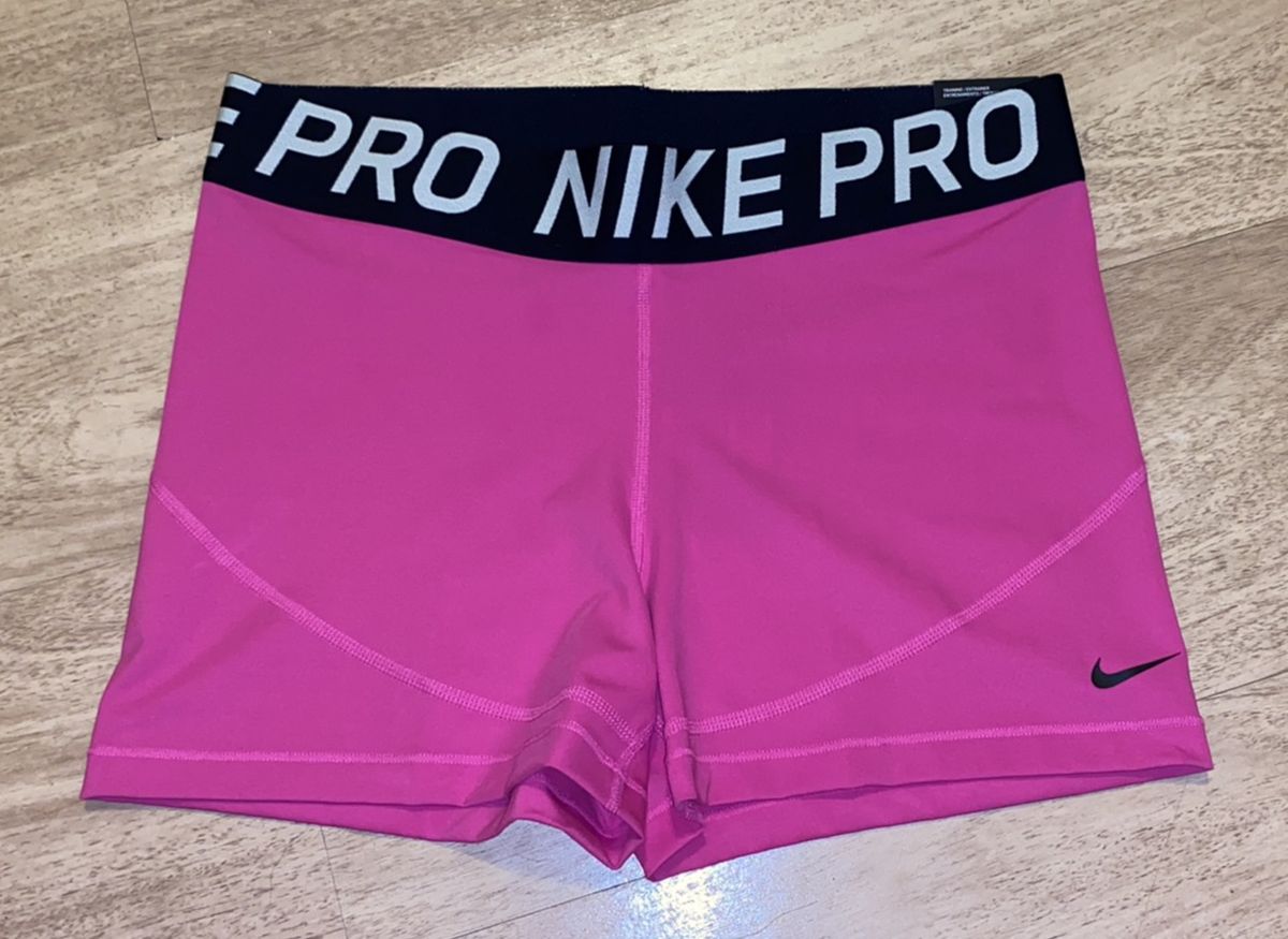 shorts nike rosa