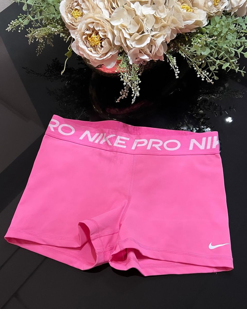 Short Nike Pro Rosa Nike Usado 101894407 enjoei