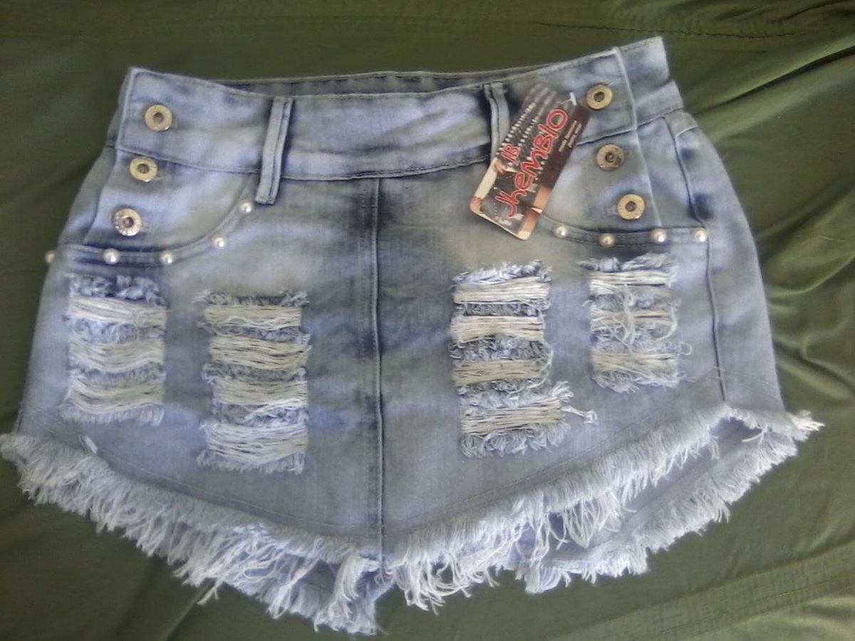 customizar shorts rasgado