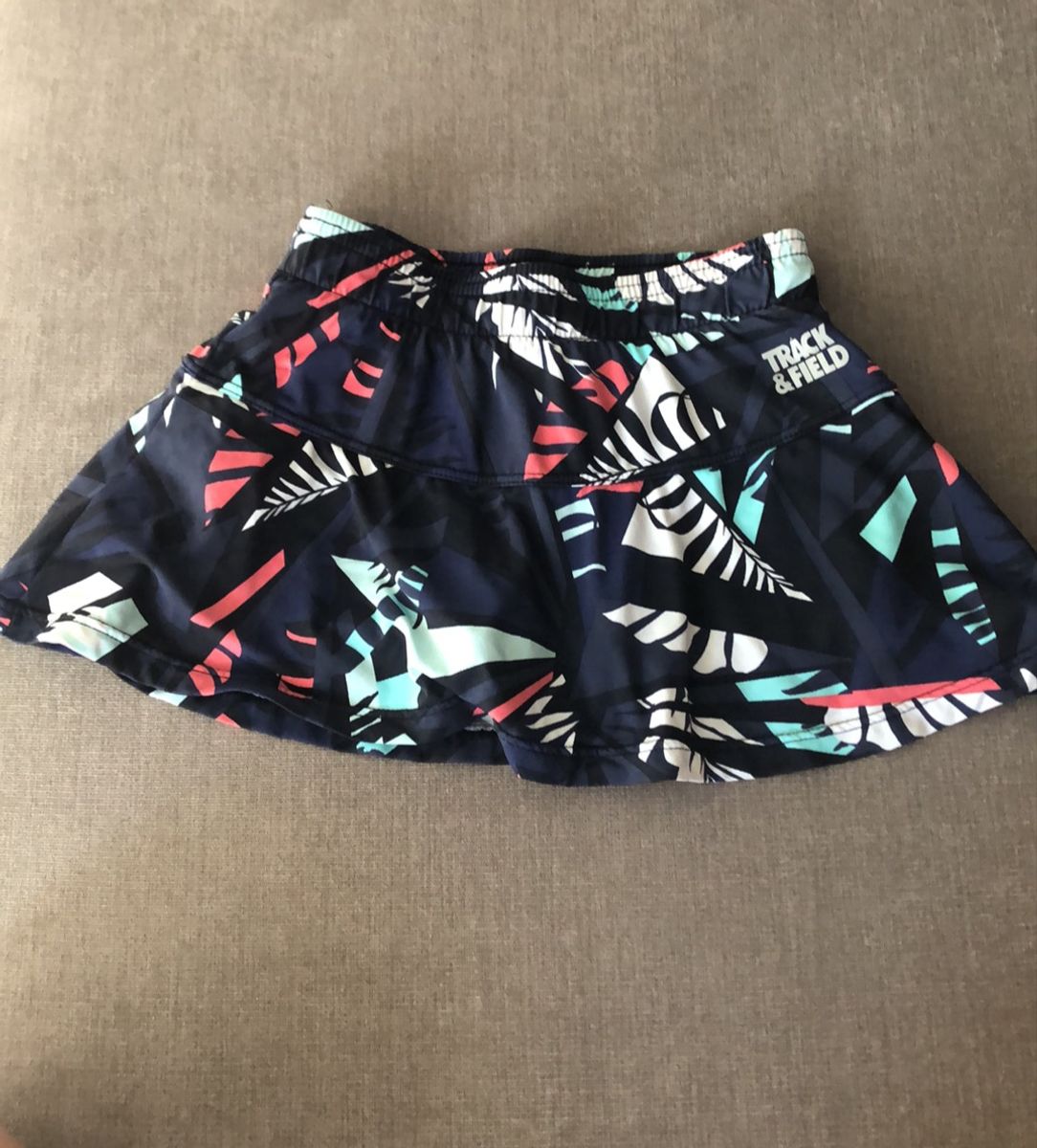 short saia track field infantil