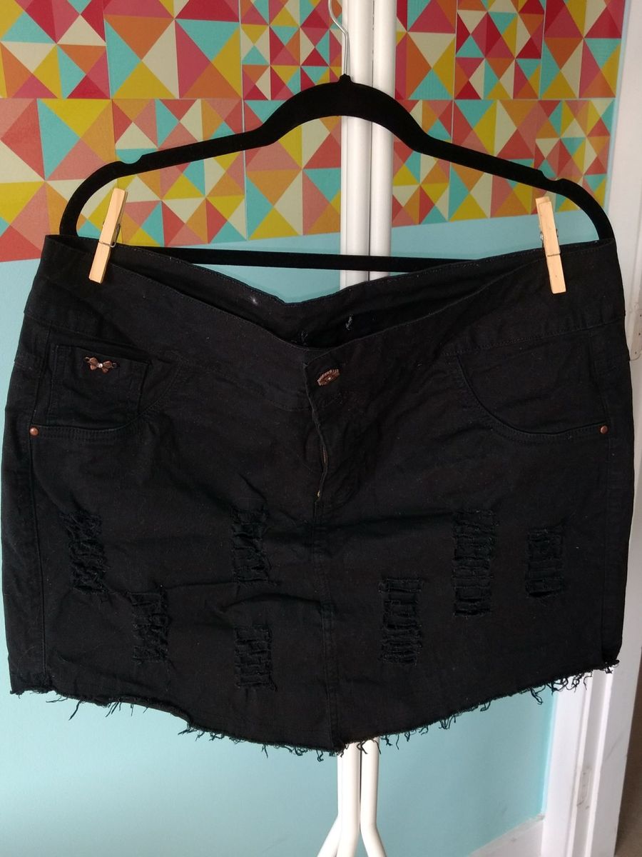 short saia plus size preto