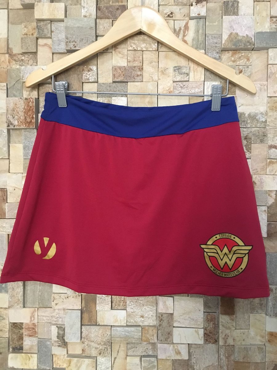short saia mulher maravilha