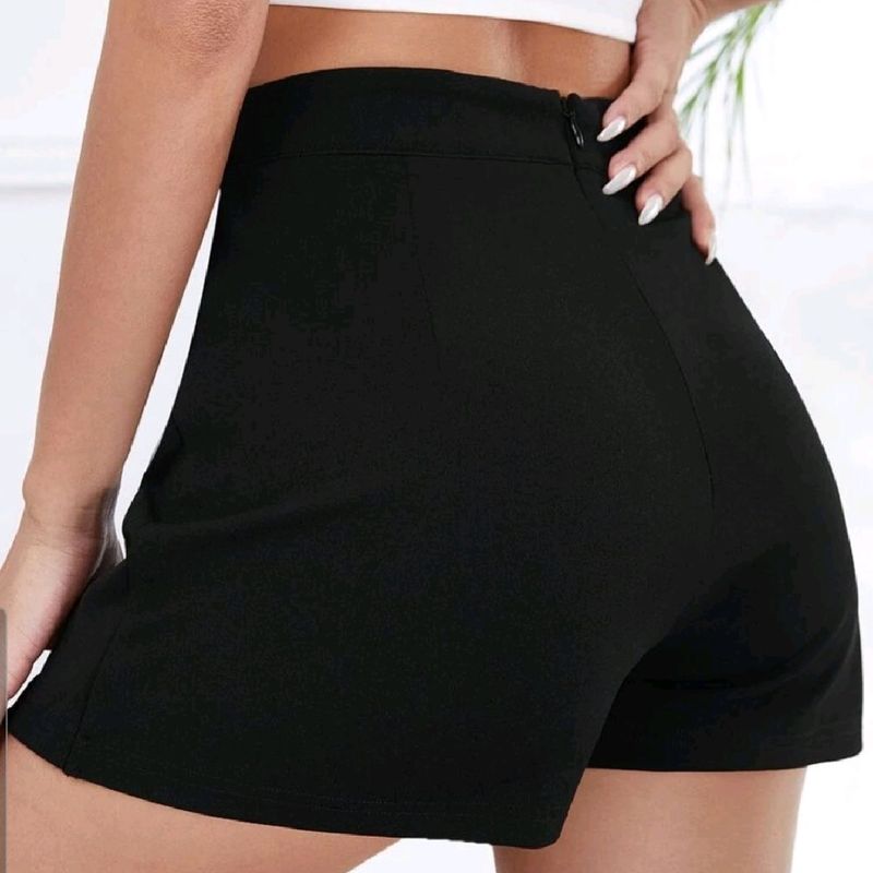 Short Saia Preto Yankee  Shorts Feminino Yankee Usado 77569390