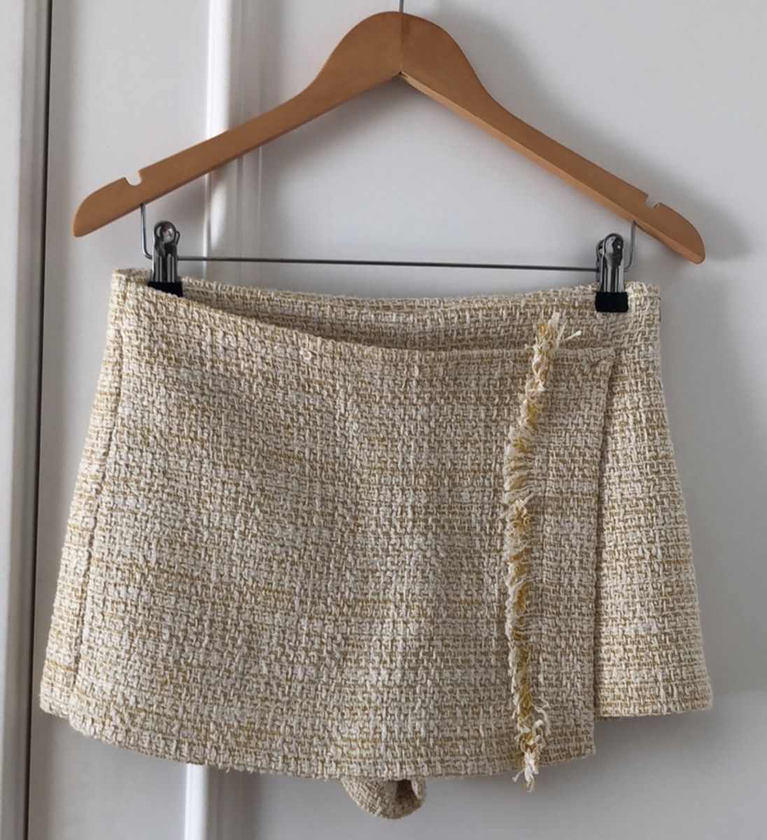 short saia tweed