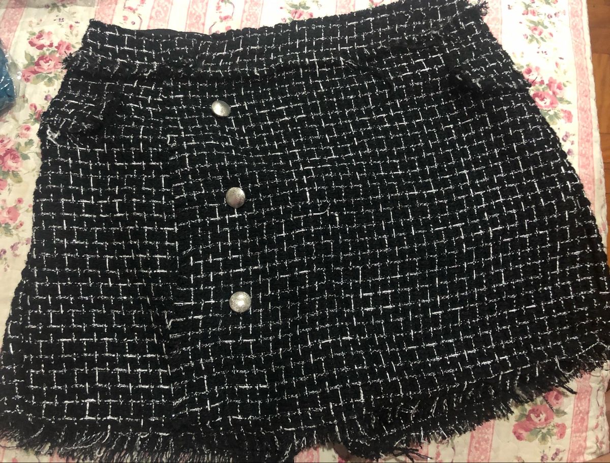 short saia tweed