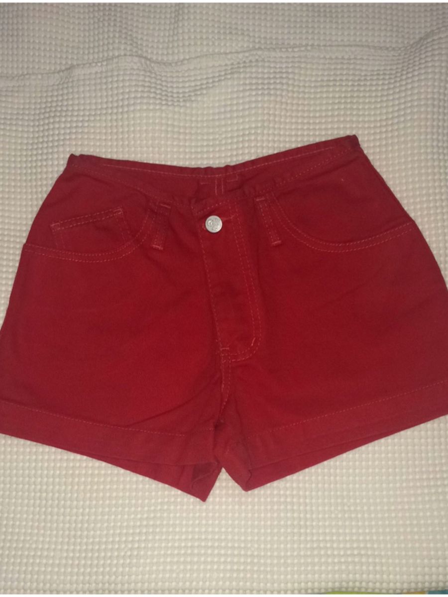 short vermelho cintura alta