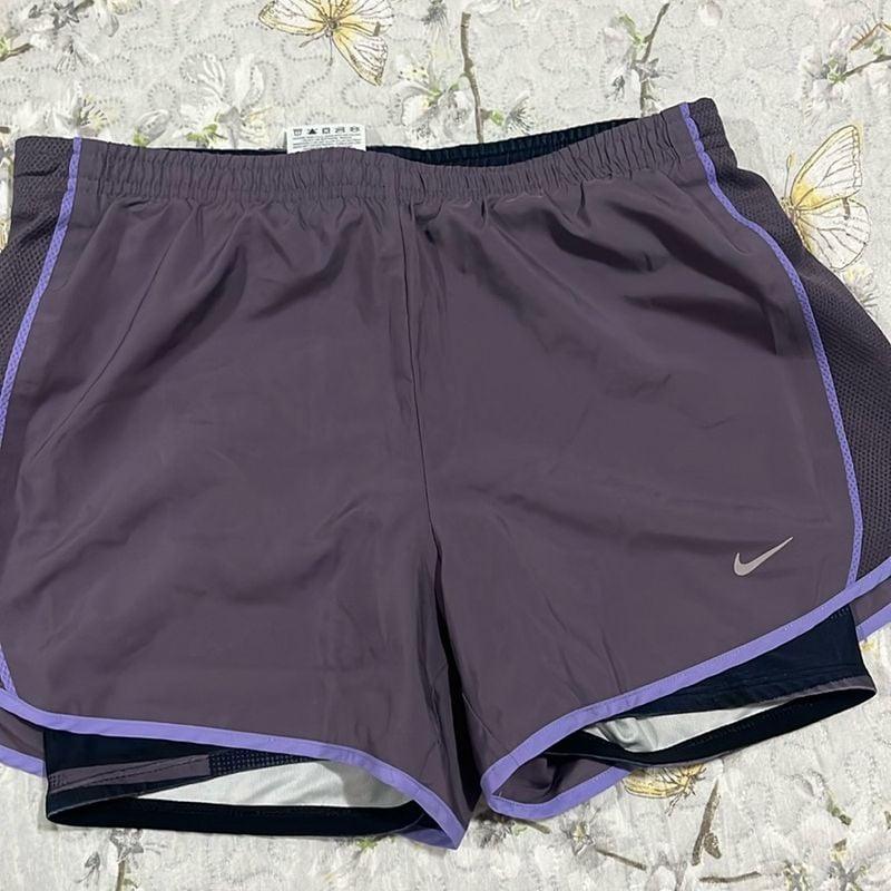Bermuda Short Nike Academia Feminino Shorts Academia Nike Shorts