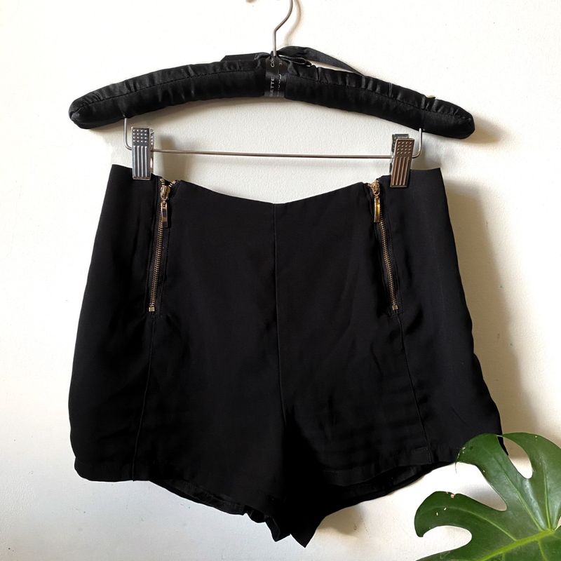 Shorts Alfaiataria Preto Cos alto Forever 21 Shorts Feminino Forever 21 Usado 74210132 enjoei