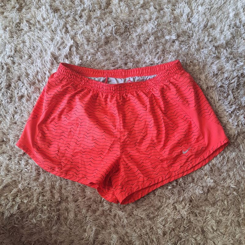 Shorts de Corrida Feminino Nike Nike Sportswear Nunca Usado