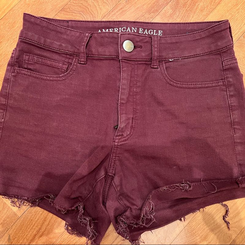 Shorts Jeans Cor de Vinho Shorts Feminino American Eagle Usado