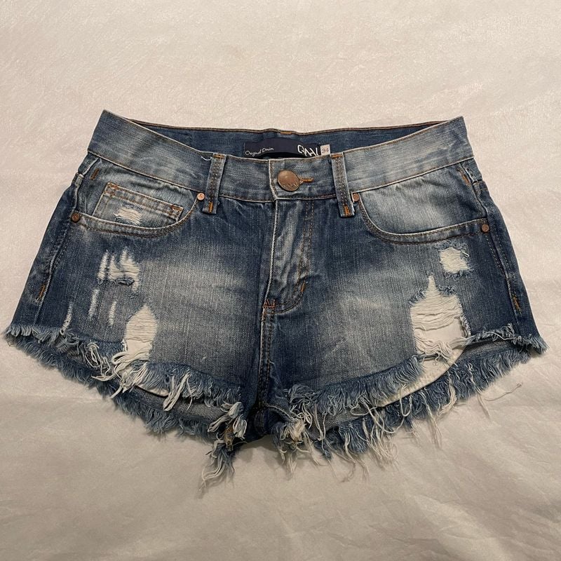 Short shops jeans curto desfiado