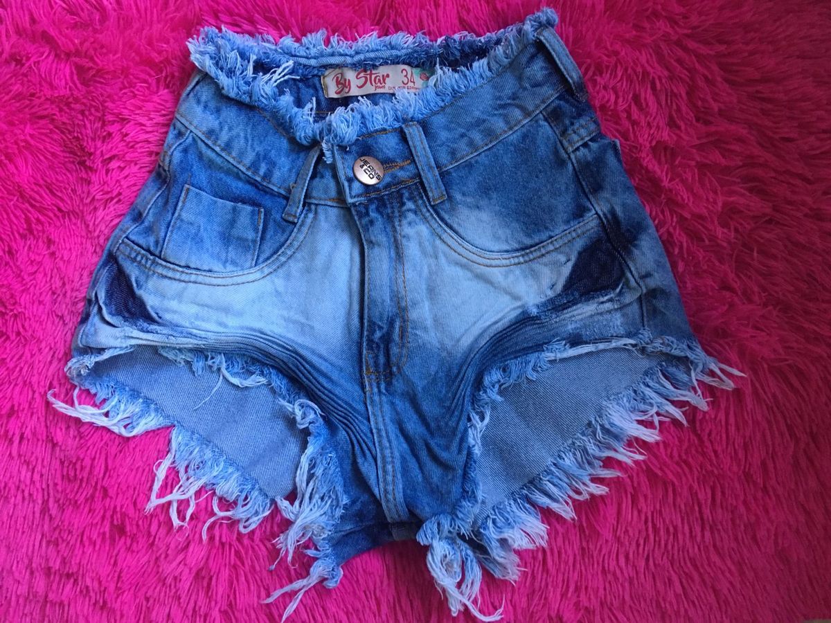 short feminino desfiado