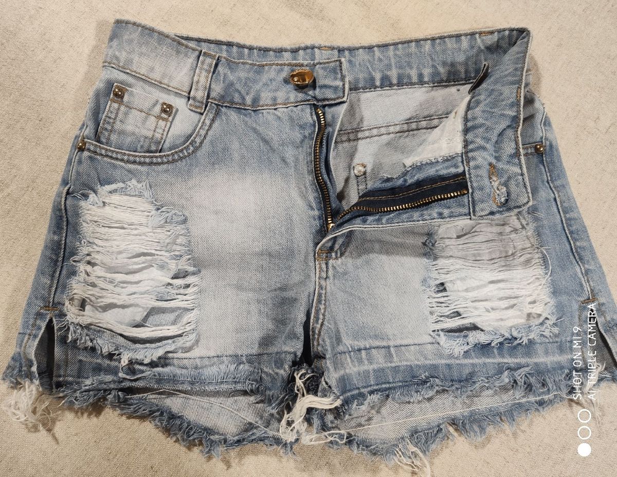 short jeans despojado