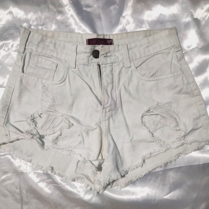 Short best sale desfiado branco