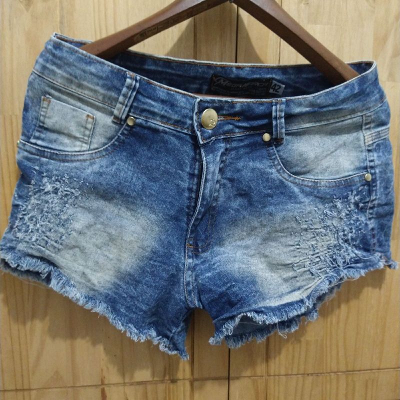 Shorts Jeans Lavado Azul Estonado Desfiado com Z per Bot o e Elastano Shorts Feminino Jeans Wear Usado 62544221 enjoei