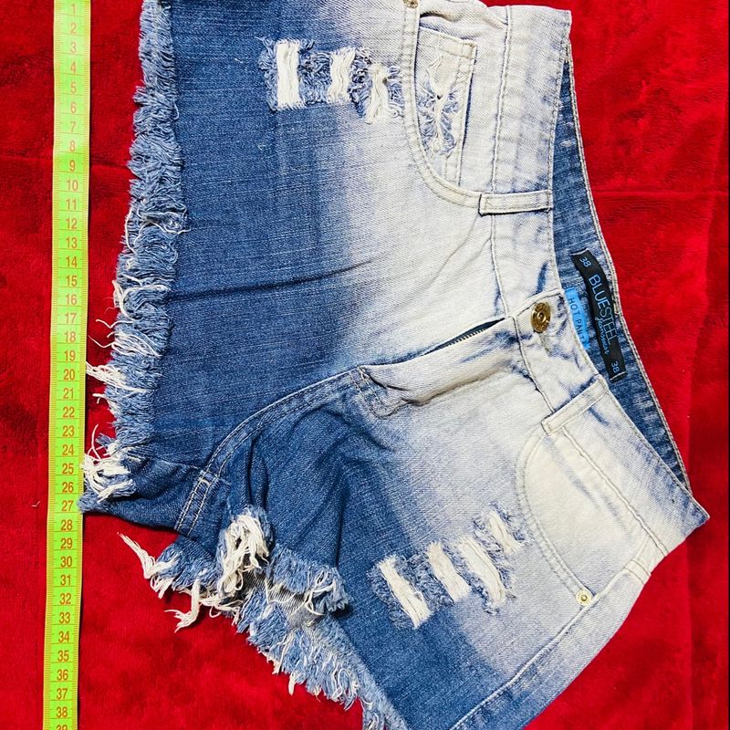 Shorts Jeans Lavagem Destroyed Hot Pants Bluesteel, Shorts Feminino Blue  Steel Usado 96217763