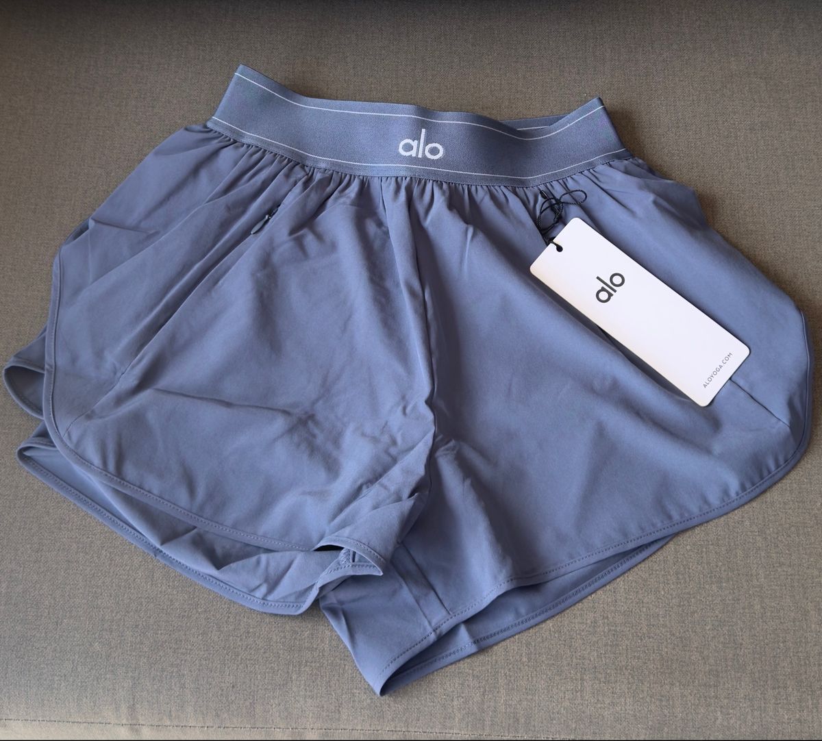 Shorts Match Point - Alo Yoga - Bluestone | Alo Yoga Nunca Usado