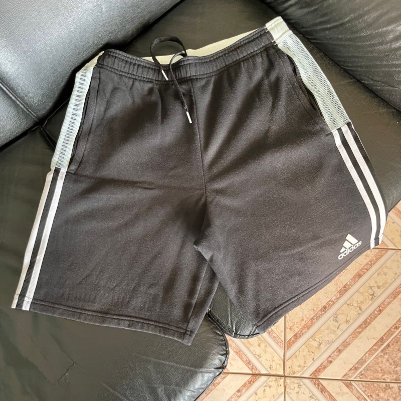 Short moletom hot sale adidas feminino