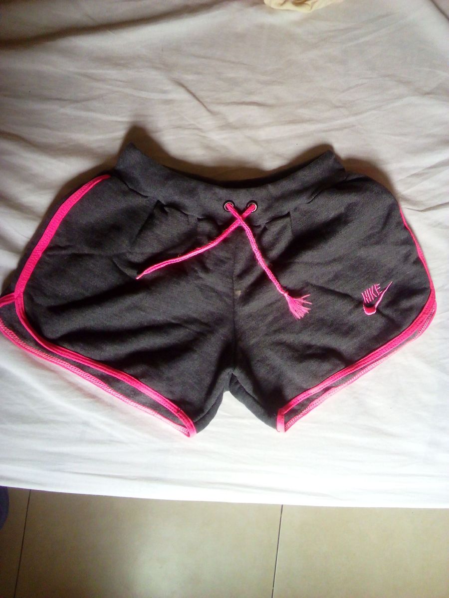 short nike moletom feminino